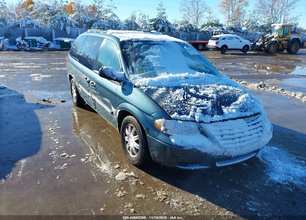 2005 CHRYSLER TOWN & COUNTRY TOURING VIN: 2C8GP54LX5R291419