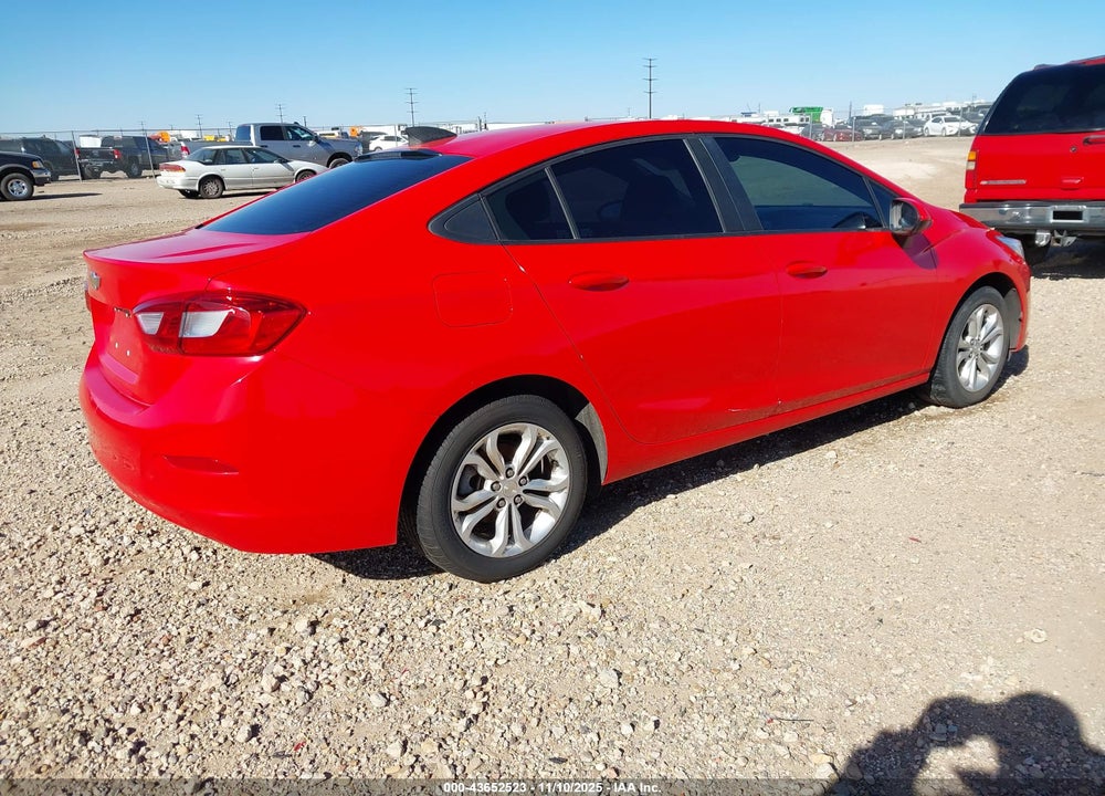 2019 CHEVROLET CRUZE LS VIN: 1G1BC5SM8K7129930