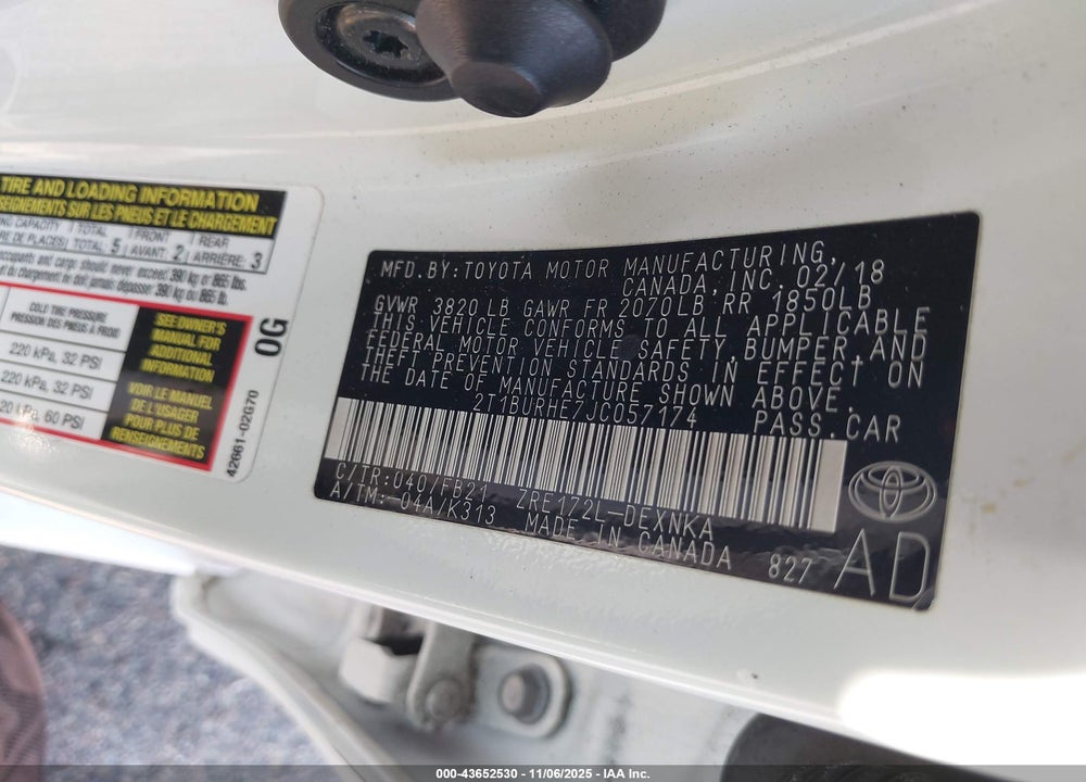 2018 TOYOTA COROLLA LE VIN: 2T1BURHE7JC057174
