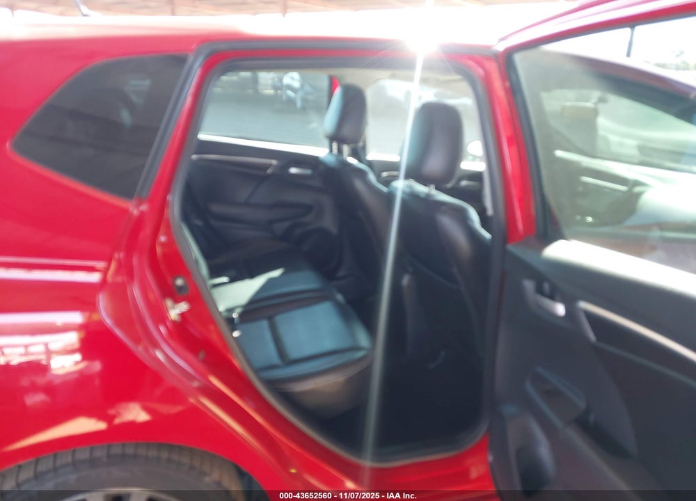 2015 HONDA FIT EX/EX-L VIN: 3HGGK5H85FM777376