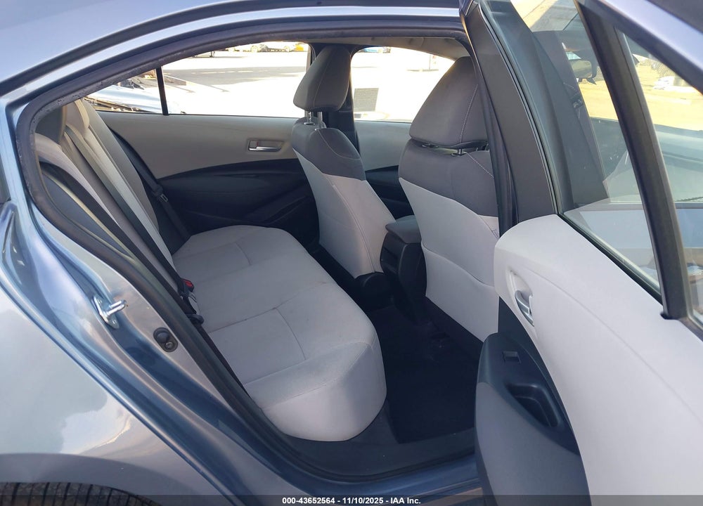 2020 TOYOTA COROLLA LE VIN: JTDEPRAE5LJ033915