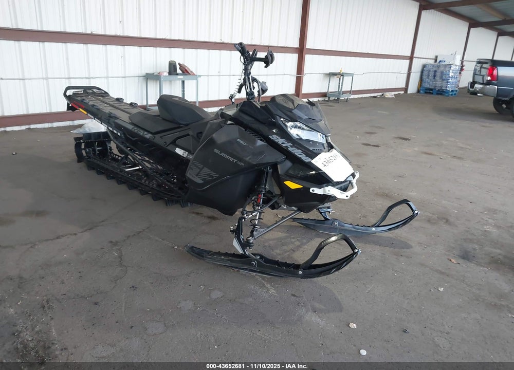 2019 SKIDOO MXZ TNT 800R VIN: 2BPSCFKL6KV000241