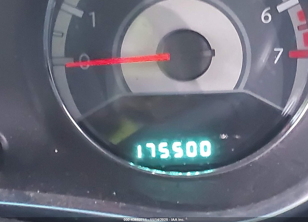 2011 CHRYSLER 200 VIN: 1C3BC2FG0BN593918