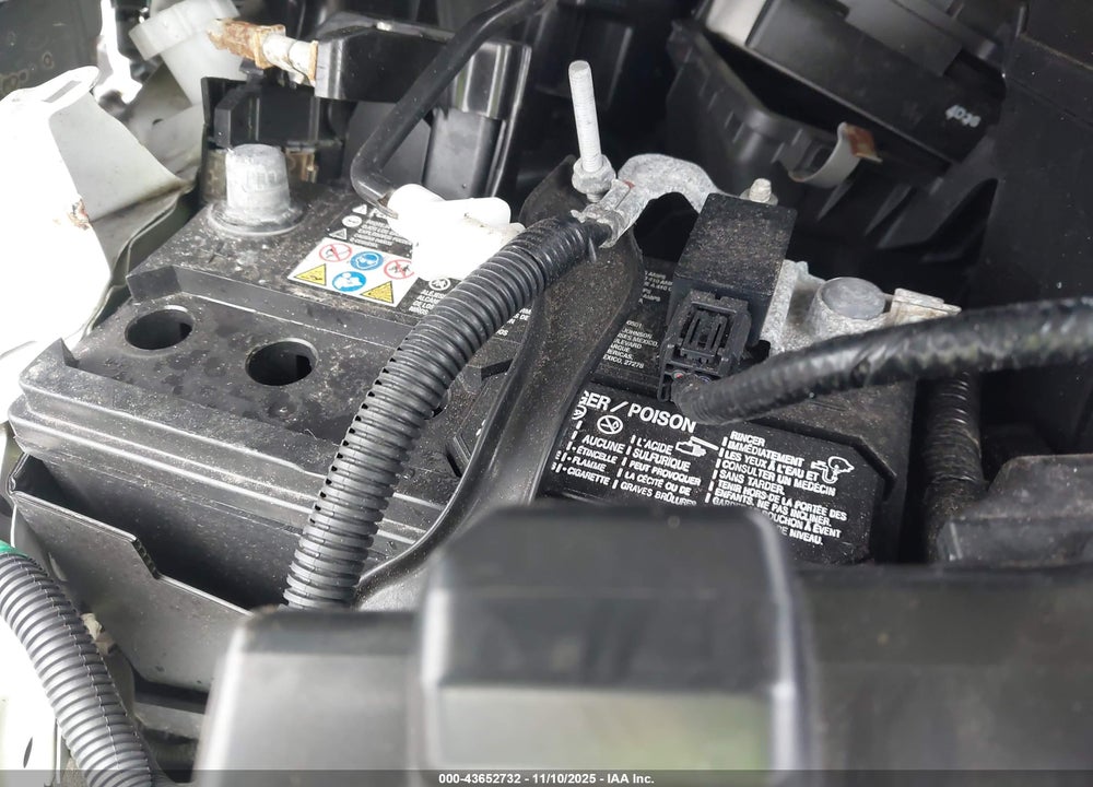 2021 HONDA HR-V VIN: 3CZRU6H11MM753870