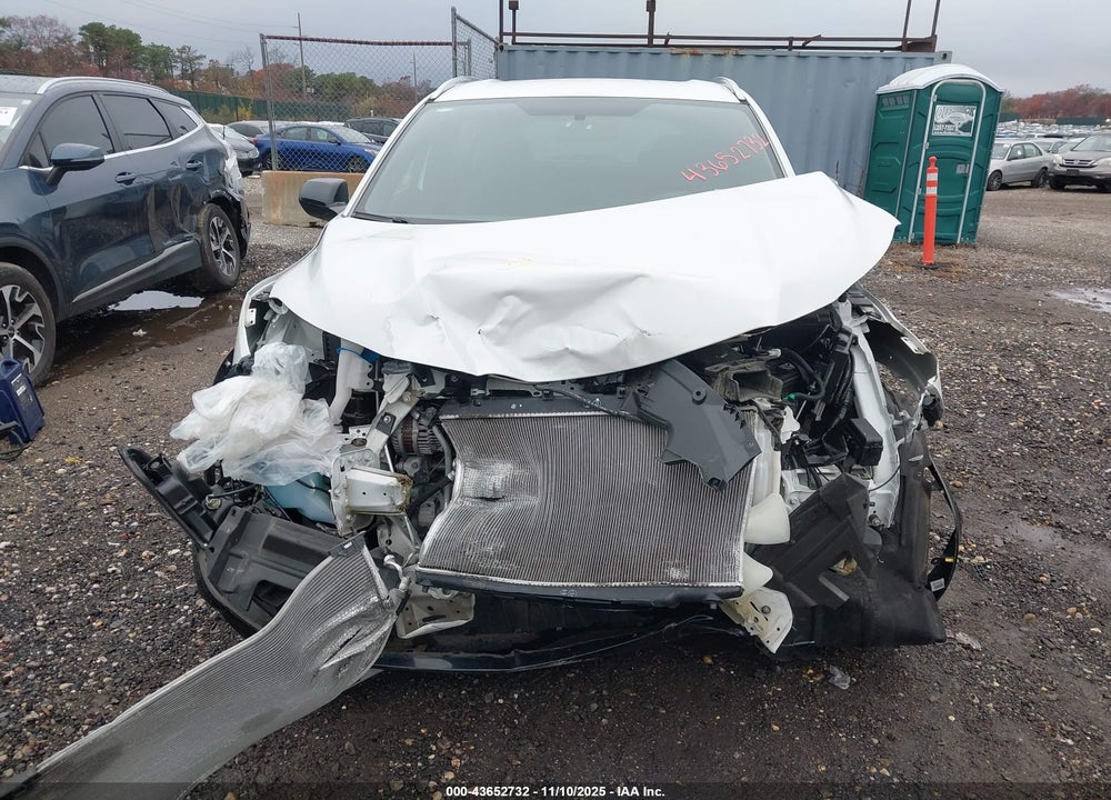 2021 HONDA HR-V VIN: 3CZRU6H11MM753870
