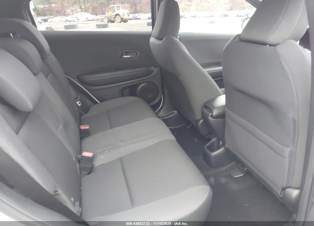 2021 HONDA HR-V VIN: 3CZRU6H11MM753870