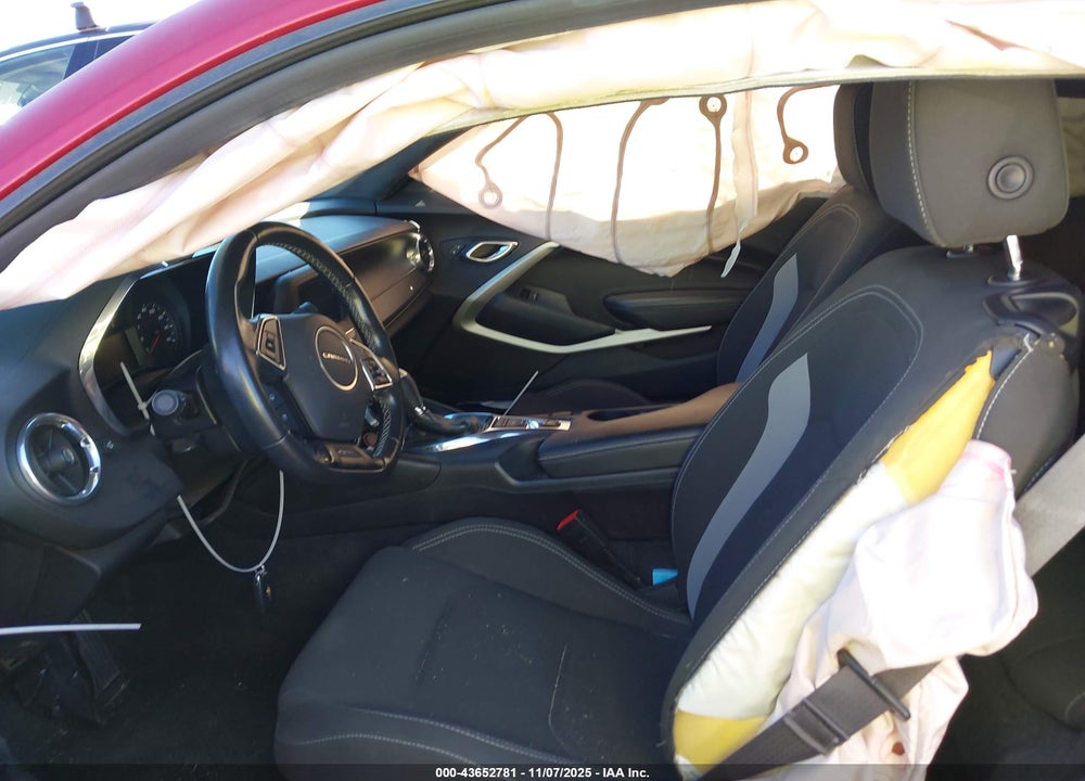 2017 CHEVROLET CAMARO 1LT VIN: 1G1FB1RS0H0213937