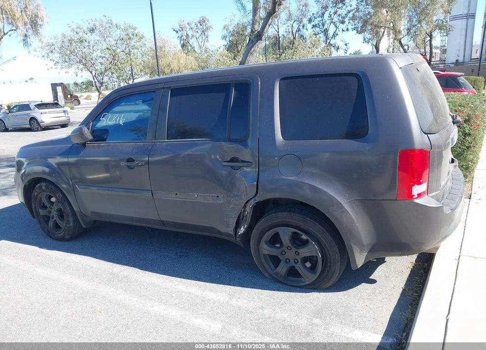 2013 HONDA PILOT EX VIN: 5FNYF3H47DB006878