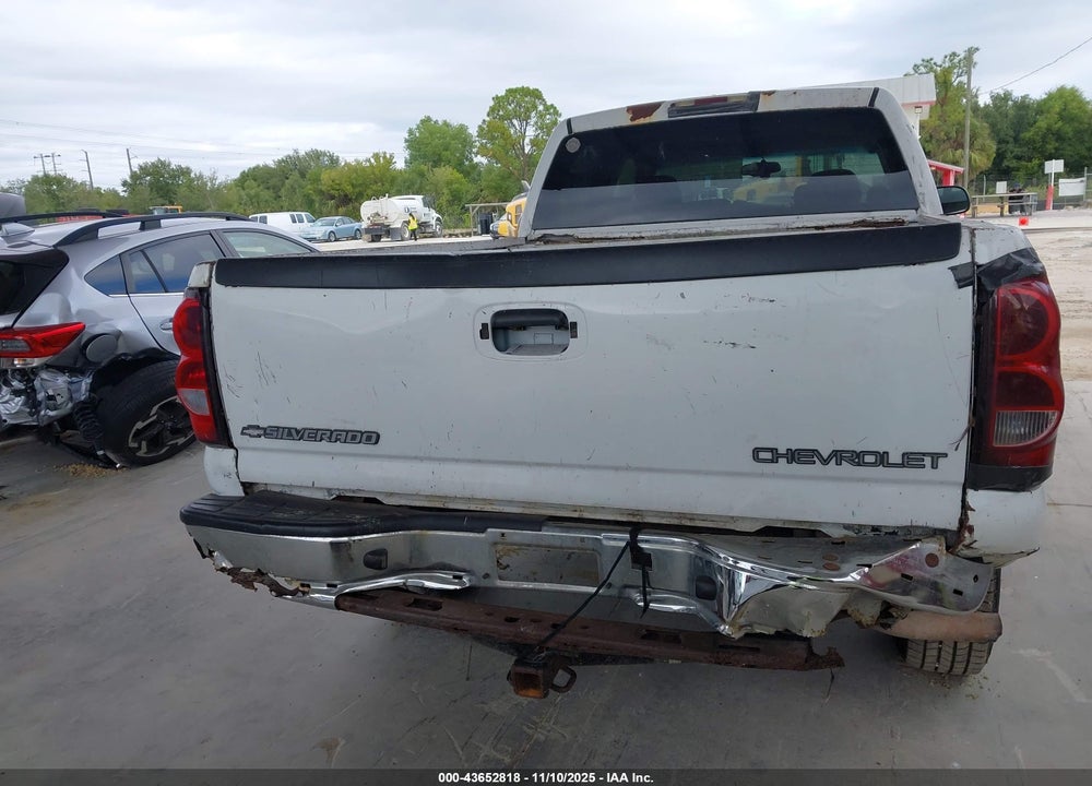 2004 CHEVROLET SILVERADO 2500 LS VIN: 1GCGK23U84F115158