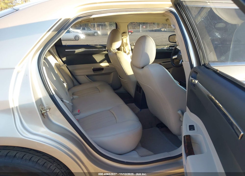 2006 CHRYSLER 300 VIN: 2C3KA63H16H239723