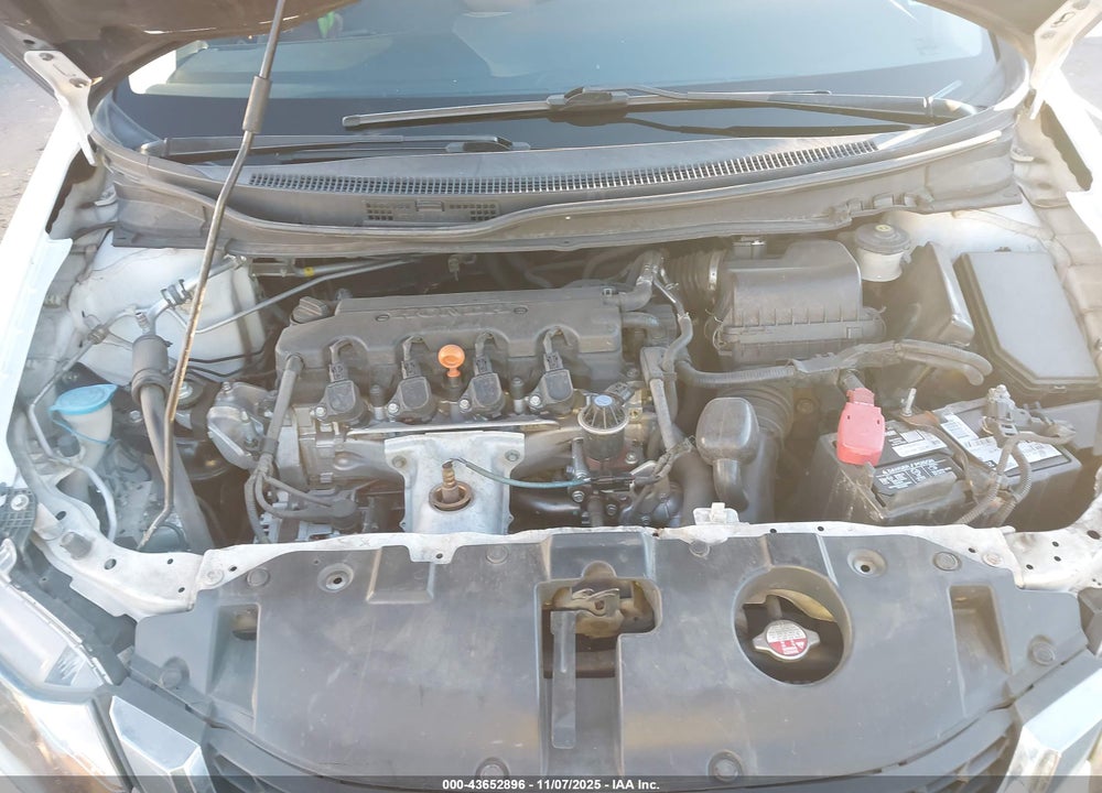 2015 HONDA CIVIC LX VIN: 19XFB2F5XFE250901