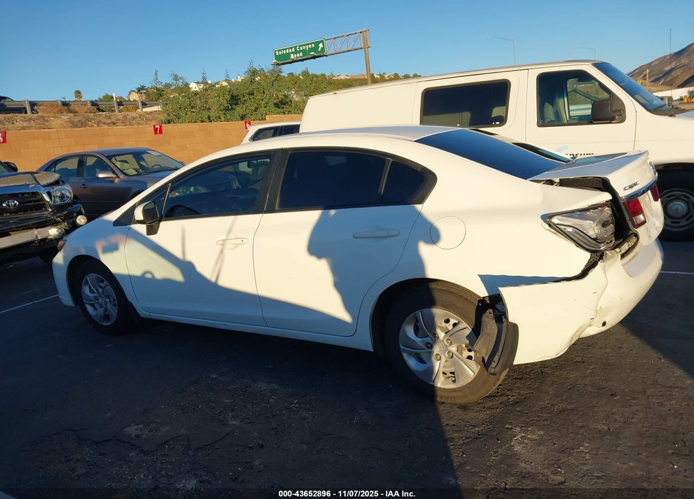 2015 HONDA CIVIC LX VIN: 19XFB2F5XFE250901