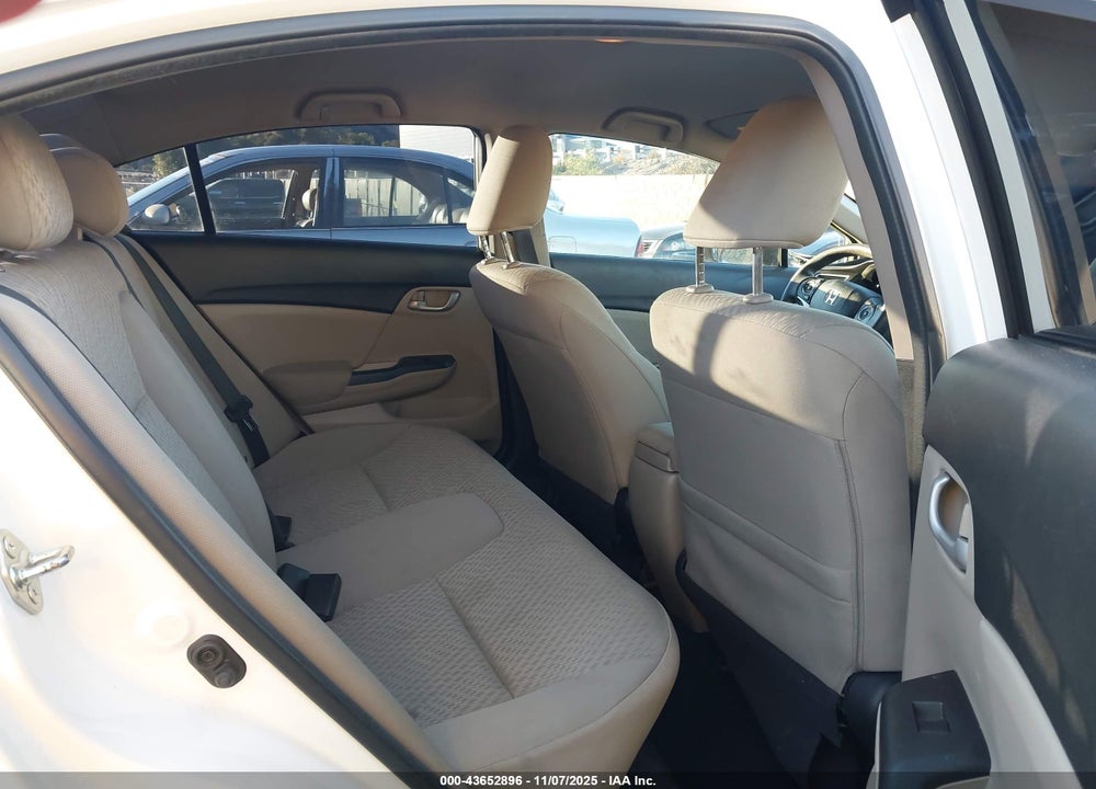 2015 HONDA CIVIC LX VIN: 19XFB2F5XFE250901