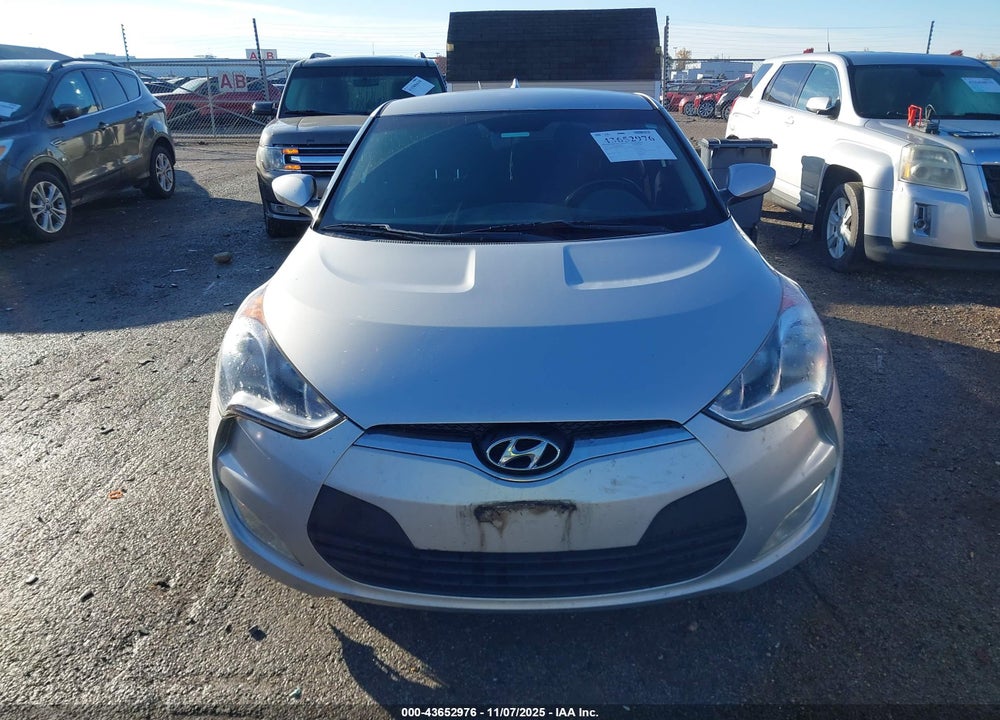 2017 HYUNDAI VELOSTER VIN: KMHTC6AD8HU304802