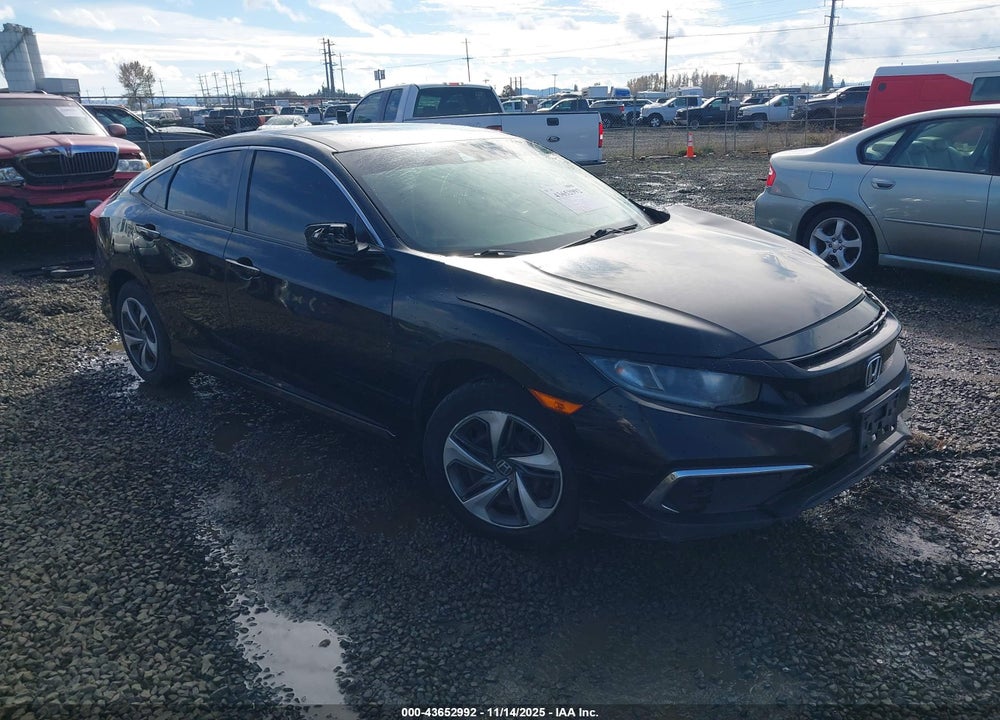 2019 HONDA CIVIC LX VIN: 19XFC2F61KE205040