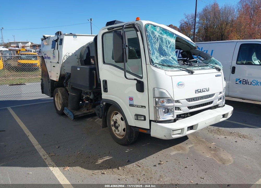 2023 ISUZU NPR HD VIN: 54DC4W1D0PS208105