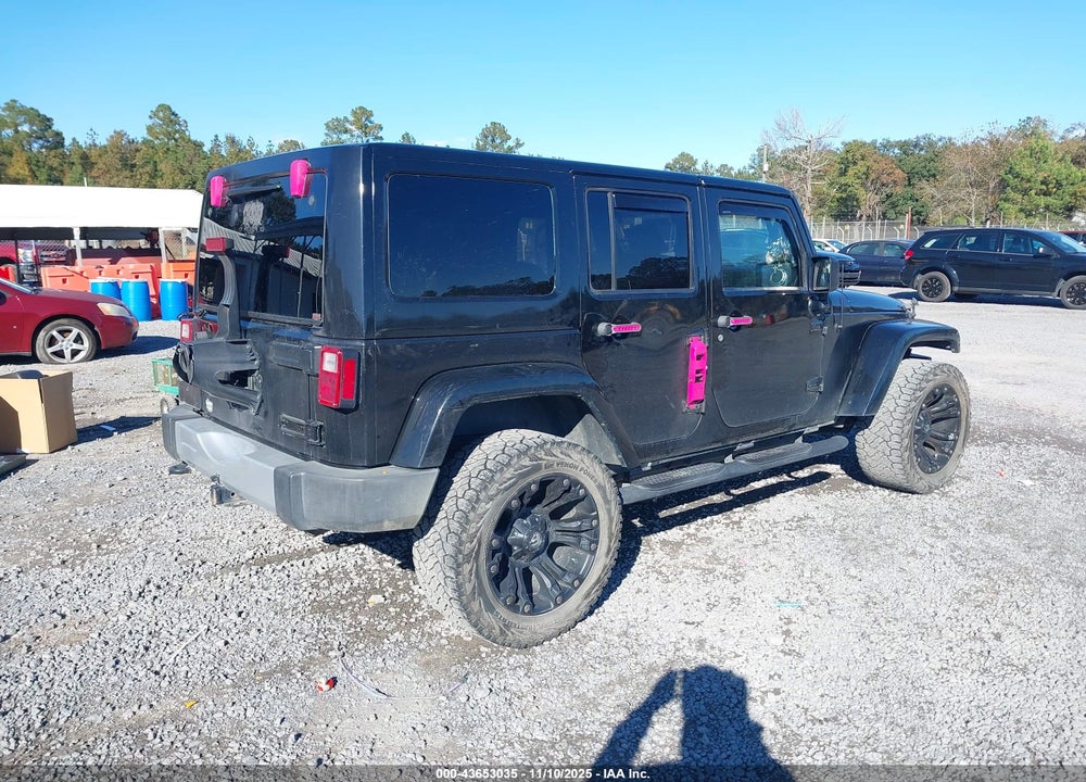 2015 JEEP WRANGLER UNLIMITED SAHARA VIN: 1C4HJWEG1FL685996