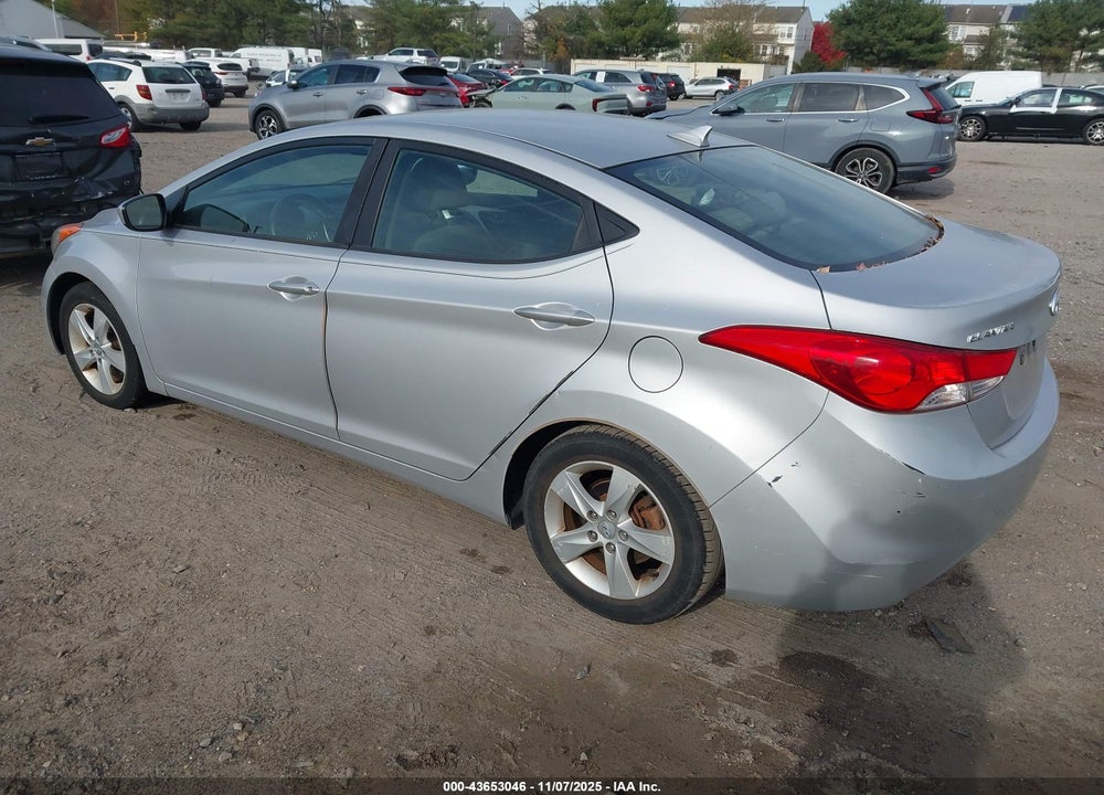 2013 HYUNDAI ELANTRA GLS/LIMITED VIN: KMHDH4AE1DU530595