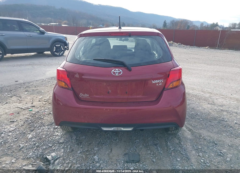 2017 TOYOTA YARIS LE VIN: VNKKTUD30HA082644
