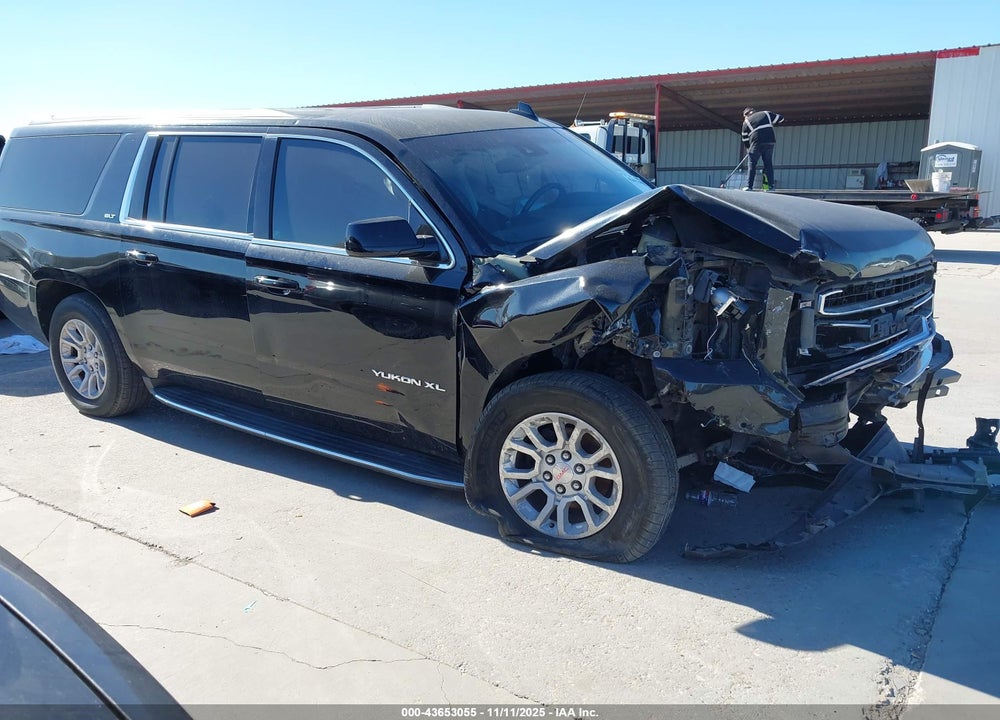 2015 GMC YUKON XL 1500 SLT VIN: 1GKS1HKC2FR533536