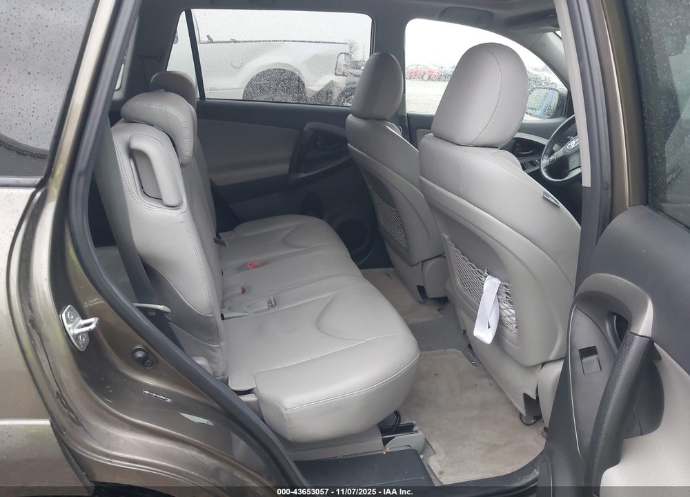 2011 TOYOTA RAV4 VIN: 2T3DK4DV8BW041368