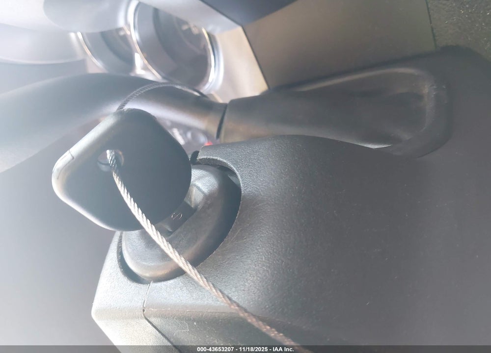 2010 GMC SIERRA 1500 SLE VIN: 3GTRCVE0XAG267843