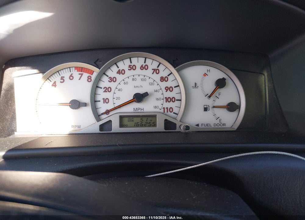 2005 TOYOTA COROLLA S VIN: 1NXBR32EX5Z552786