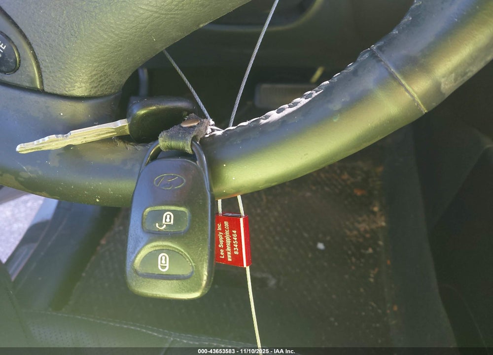 2009 HYUNDAI SANTA FE VIN: 5NMSH13E29H295436