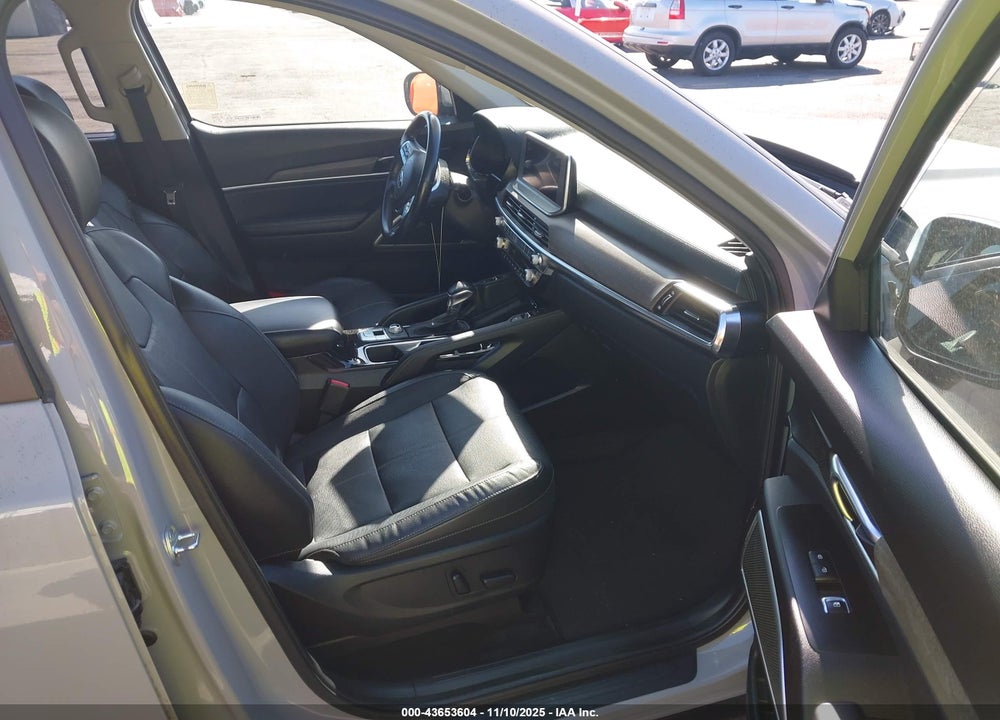 2021 KIA TELLURIDE EX VIN: 5XYP3DHC7MG184395