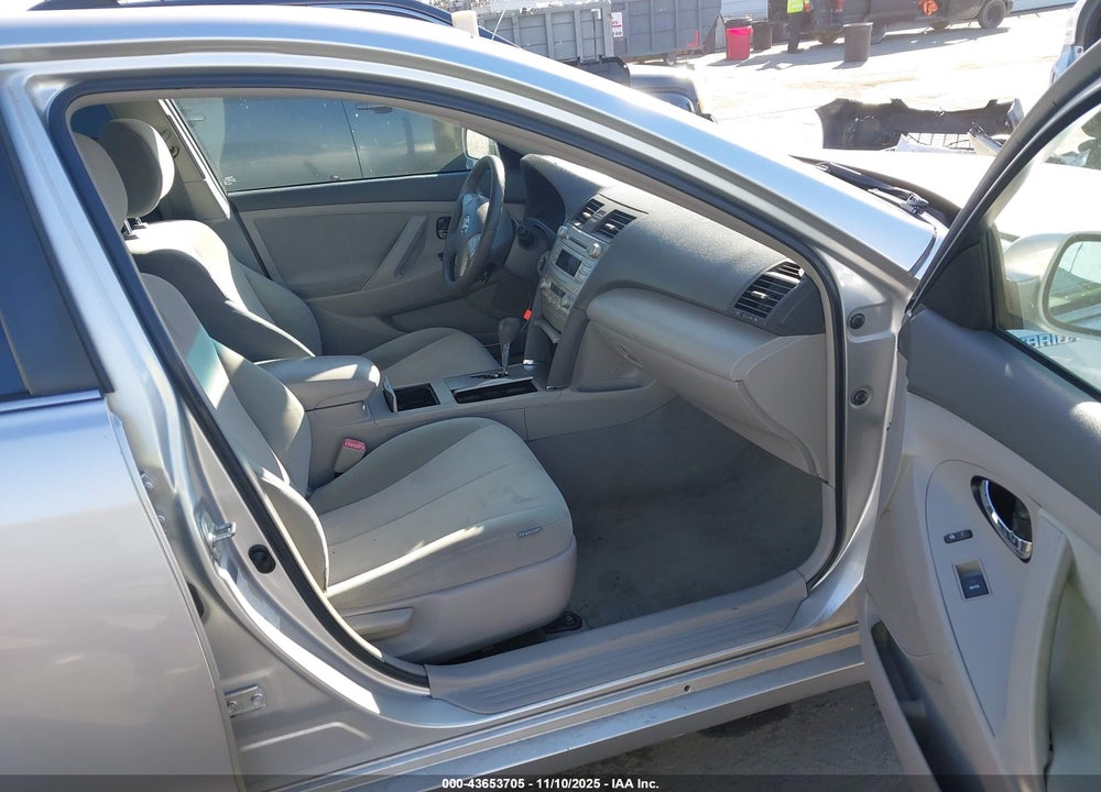 2011 TOYOTA CAMRY HYBRID VIN: 4T1BB3EK7BU129617