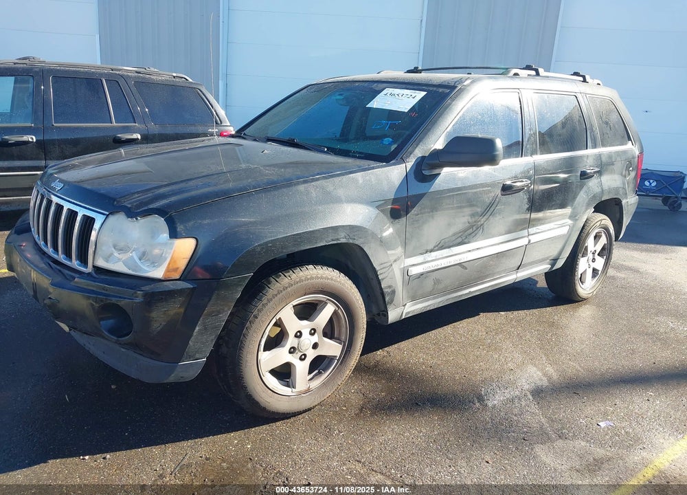 2005 CHEROKEE JEEP GRAND  LIMITED VIN: 1J4HS58N85C600596
