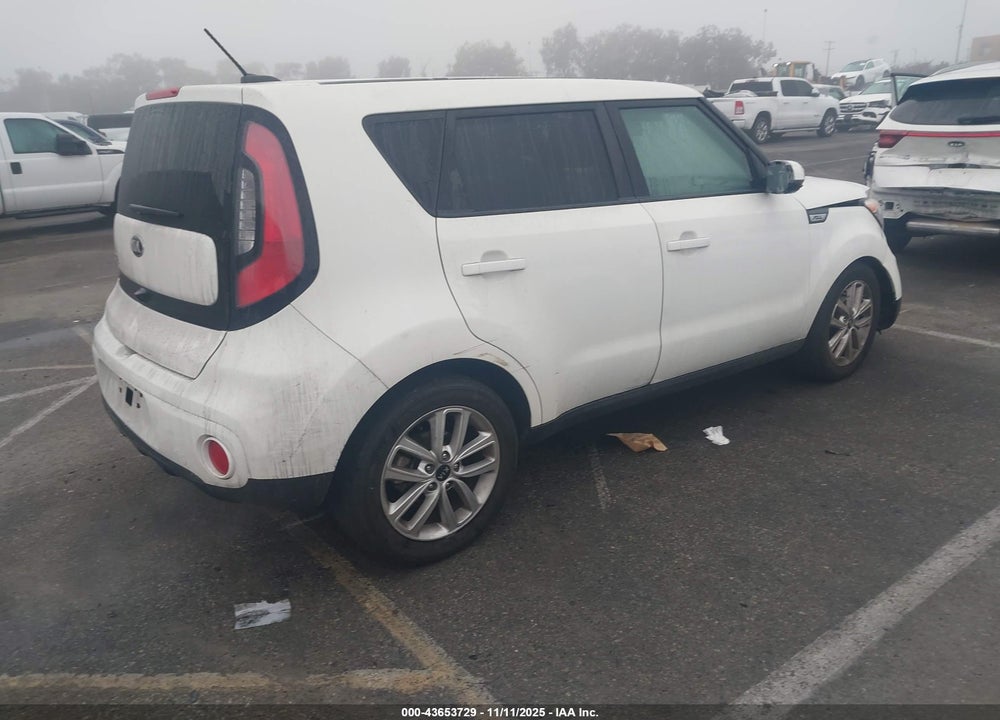 2018 KIA SOUL VIN: KNDJP3A51J7530580