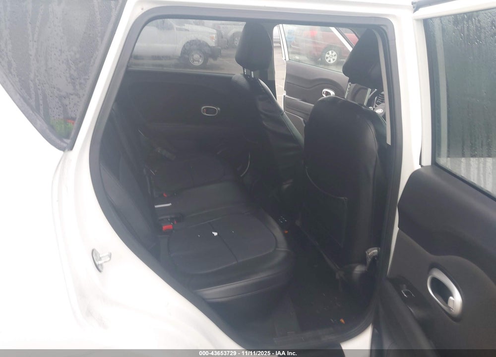 2018 KIA SOUL VIN: KNDJP3A51J7530580