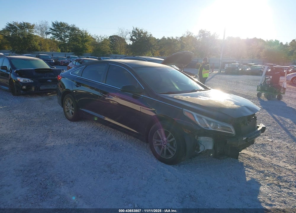 2015 HYUNDAI SONATA SE VIN: 5NPE24AF1FH006721