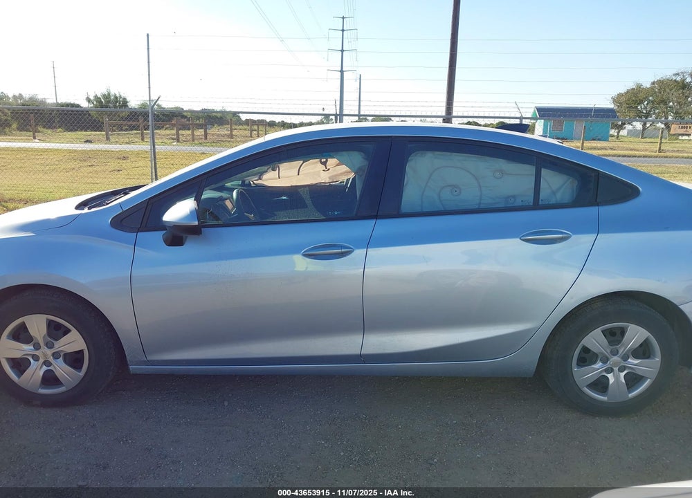2018 CHEVROLET CRUZE VIN: 1G1BC5SM9J7147772