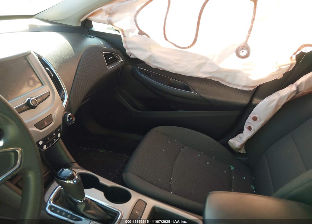 2018 CHEVROLET CRUZE VIN: 1G1BC5SM9J7147772