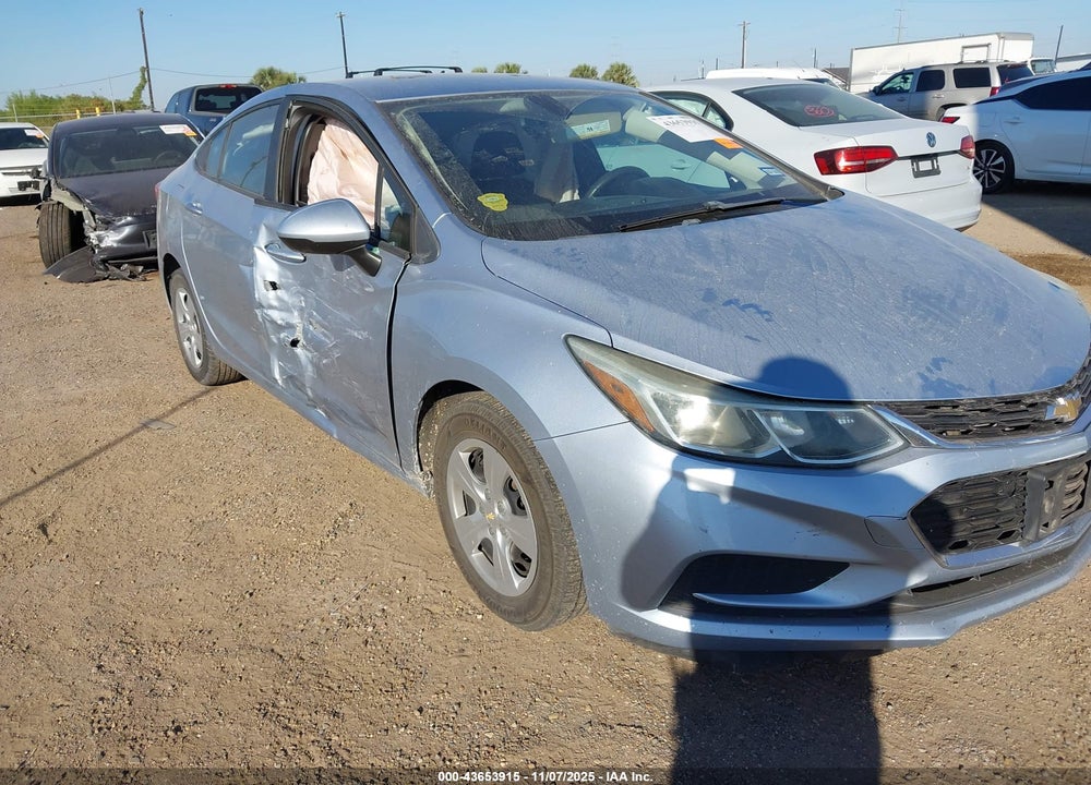 2018 CHEVROLET CRUZE VIN: 1G1BC5SM9J7147772