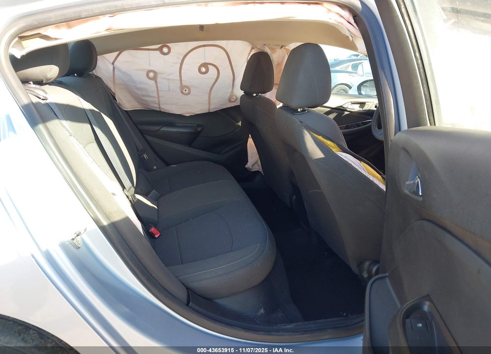 2018 CHEVROLET CRUZE VIN: 1G1BC5SM9J7147772