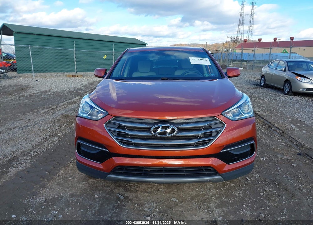 2017 HYUNDAI SANTA FE SPORT 2.4L VIN: 5XYZTDLB5HG404145
