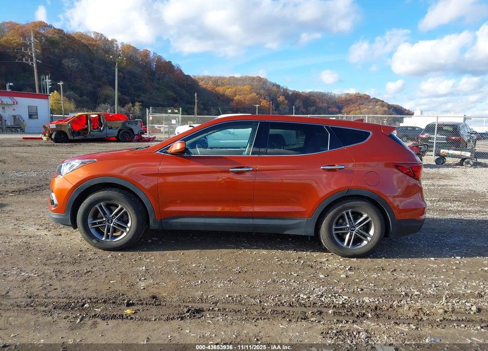 2017 HYUNDAI SANTA FE SPORT 2.4L VIN: 5XYZTDLB5HG404145