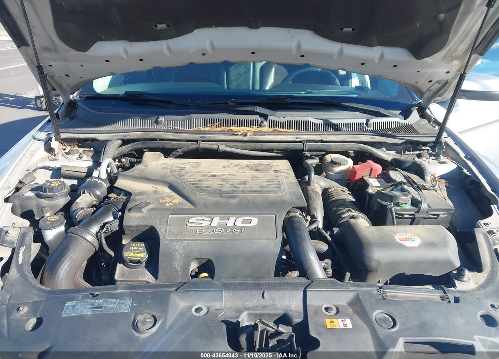 2010 FORD TAURUS VIN: 1FAHP2KT1AG160209