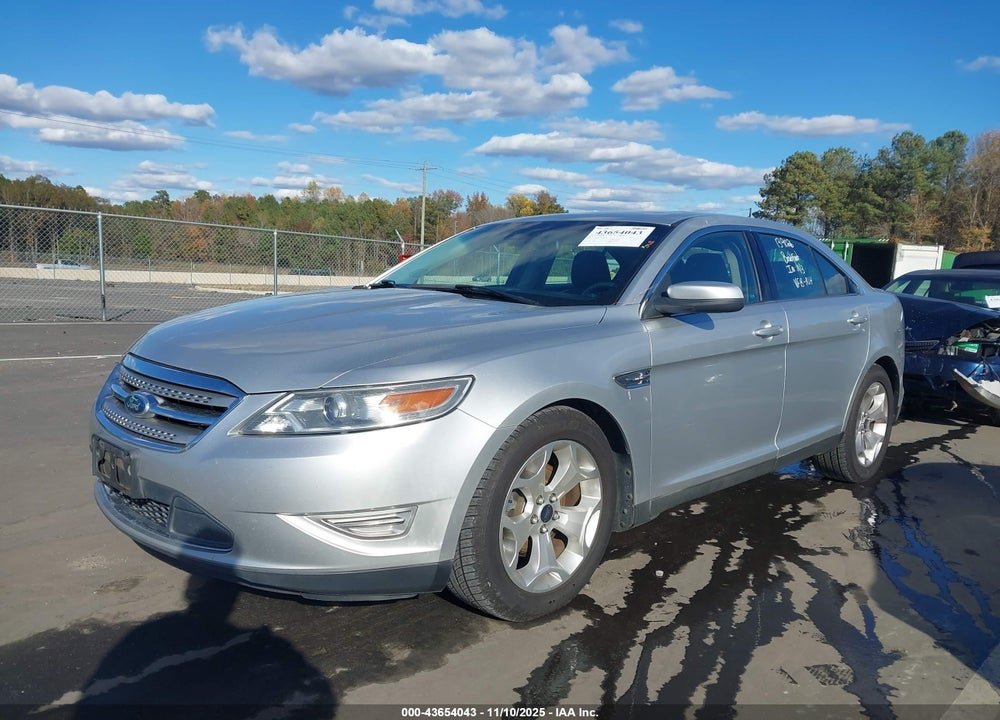 2010 FORD TAURUS VIN: 1FAHP2KT1AG160209