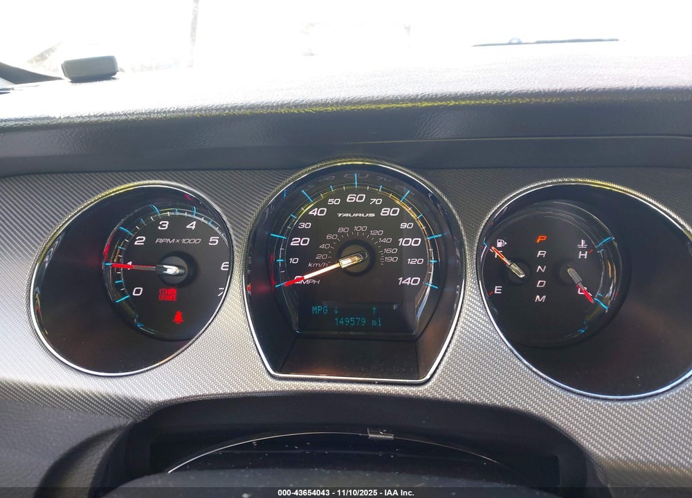 2010 FORD TAURUS VIN: 1FAHP2KT1AG160209