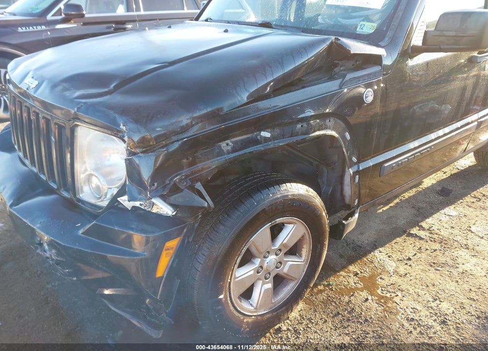 2012 JEEP LIBERTY VIN: 1C4PJMAK0CW209128