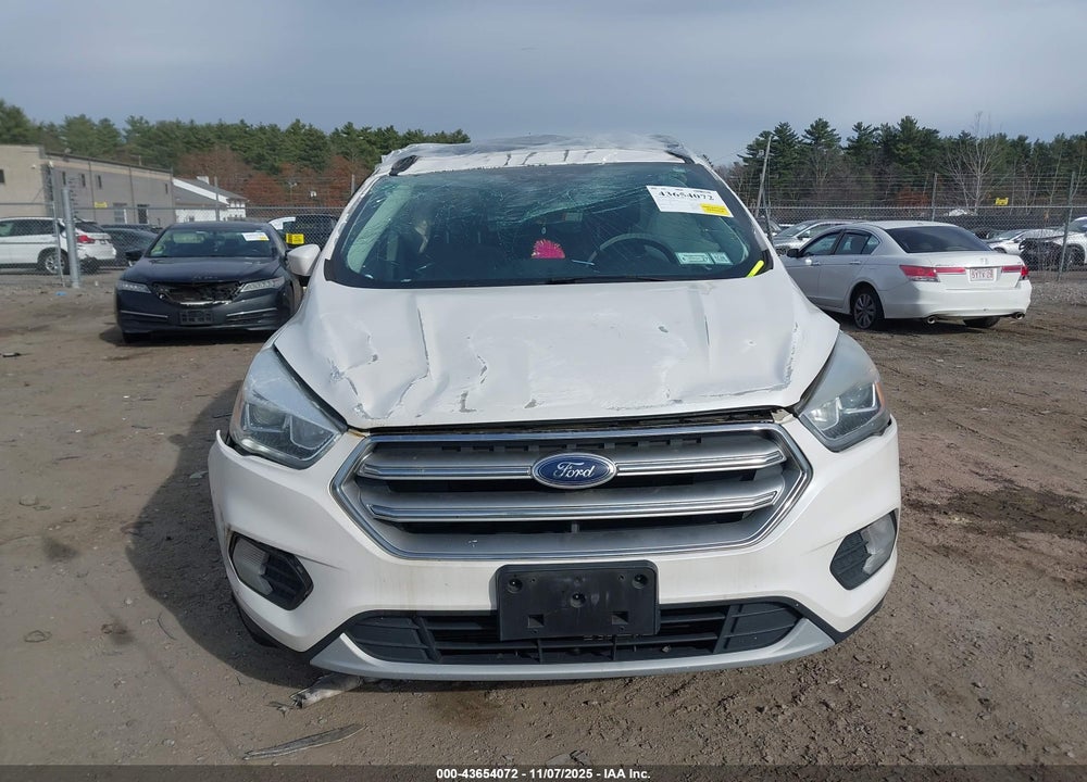 2017 FORD ESCAPE SE VIN: 1FMCU9GD9HUE83115