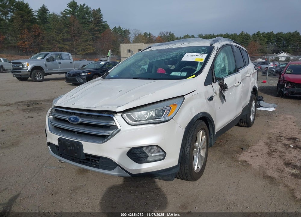 2017 FORD ESCAPE SE VIN: 1FMCU9GD9HUE83115