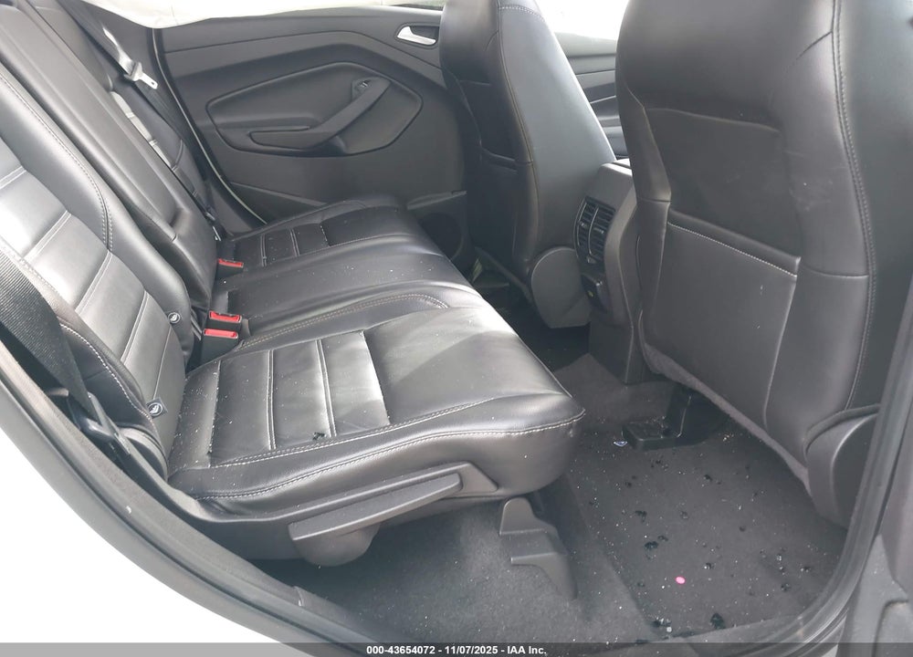 2017 FORD ESCAPE SE VIN: 1FMCU9GD9HUE83115