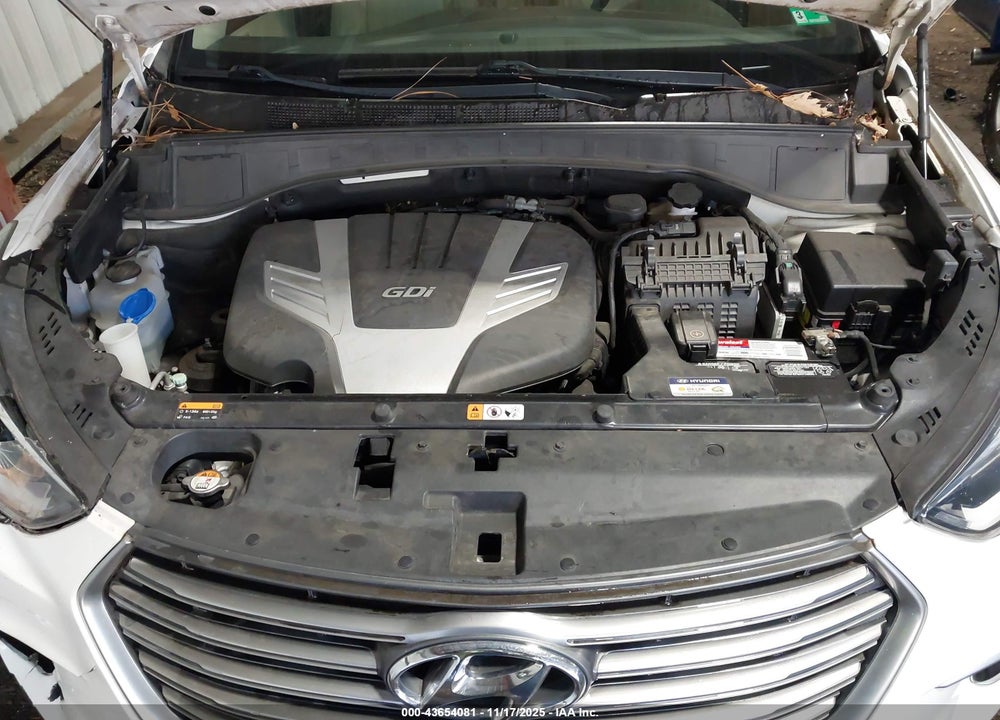 2017 HYUNDAI SANTA FE SE VIN: KM8SN4HF2HU198820