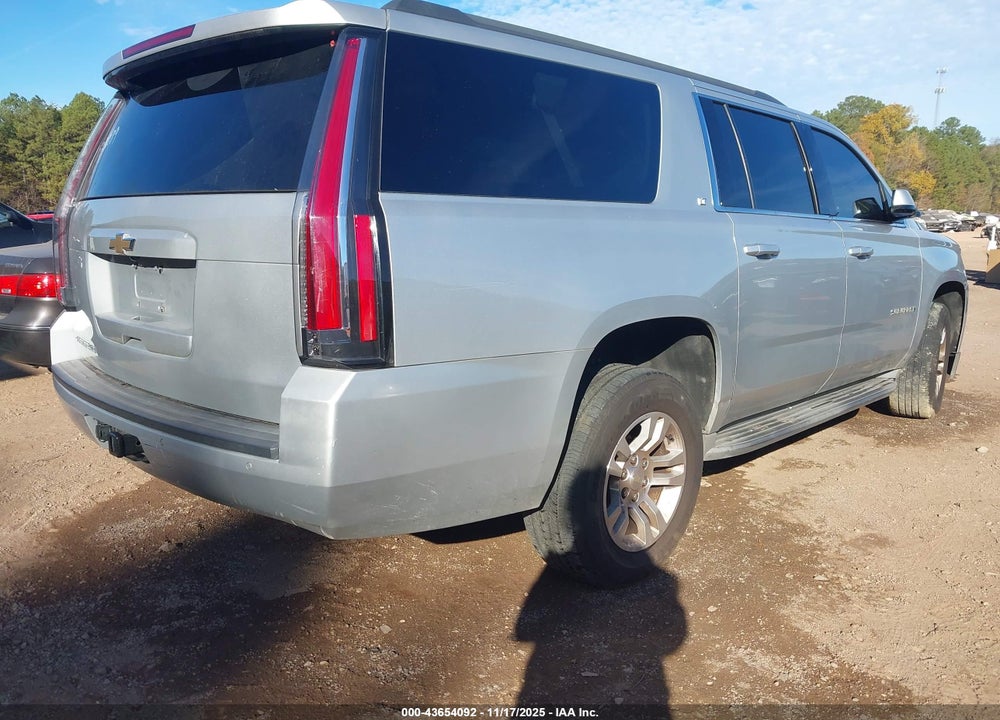 2015 CHEVROLET SUBURBAN LT VIN: 1GNSCJKC2FR539289