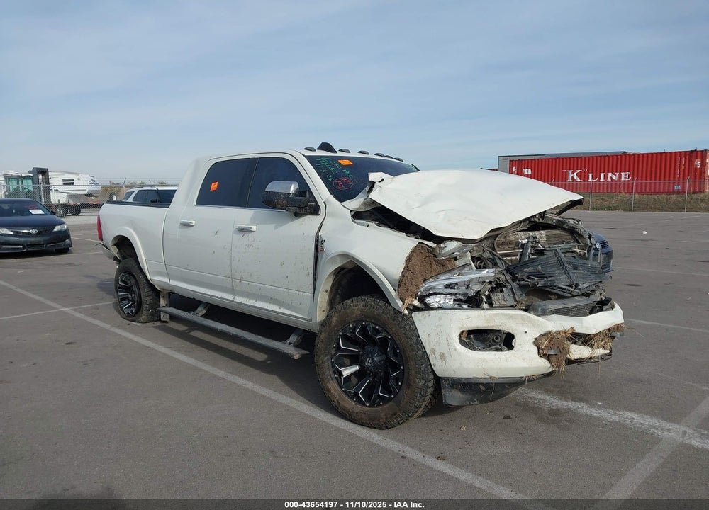 2021 RAM 2500 LIMITED  4X4 6'4 BOX VIN: 3C6UR5TL0MG625310